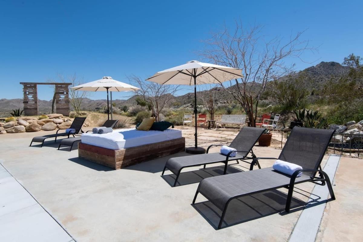 Renovated Lodge - Room 1 With Pool Access Joshua Tree Eksteriør billede
